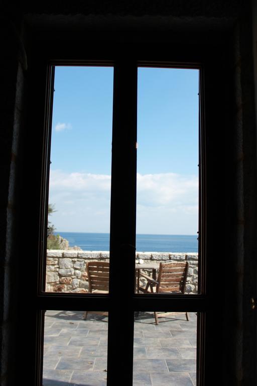 Lalloudes Seaside Accommodation Exo Nimfion Rom bilde
