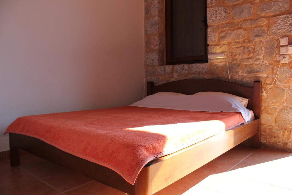 Lalloudes Seaside Accommodation Exo Nimfion Rom bilde